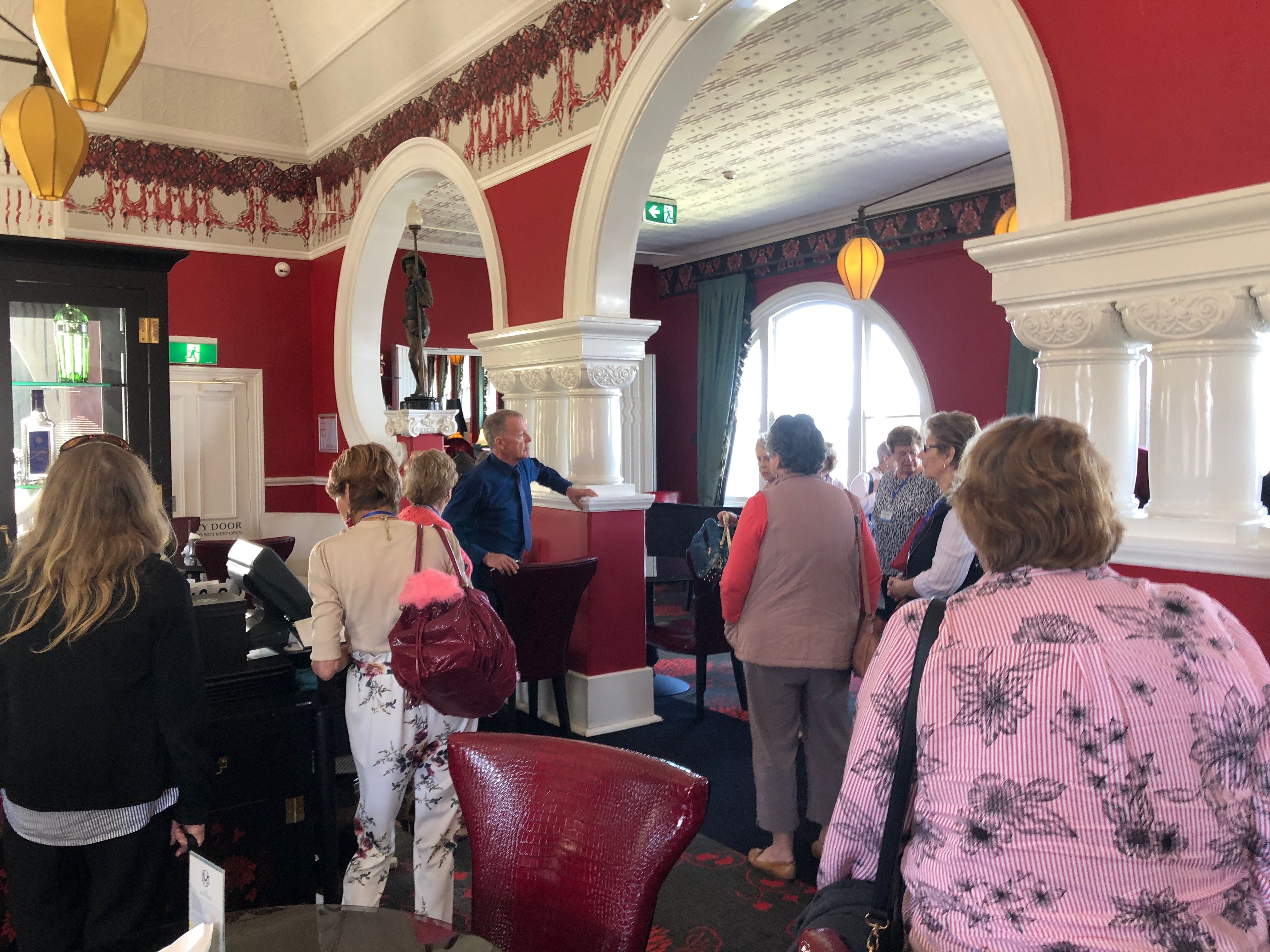 Hydro Majestic Public Day Tour Image -5da92668ad0e8